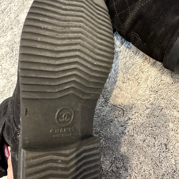 Chanel Quilted Black Suede lace up Combat Moto Short Boots - Picture 5 of 7